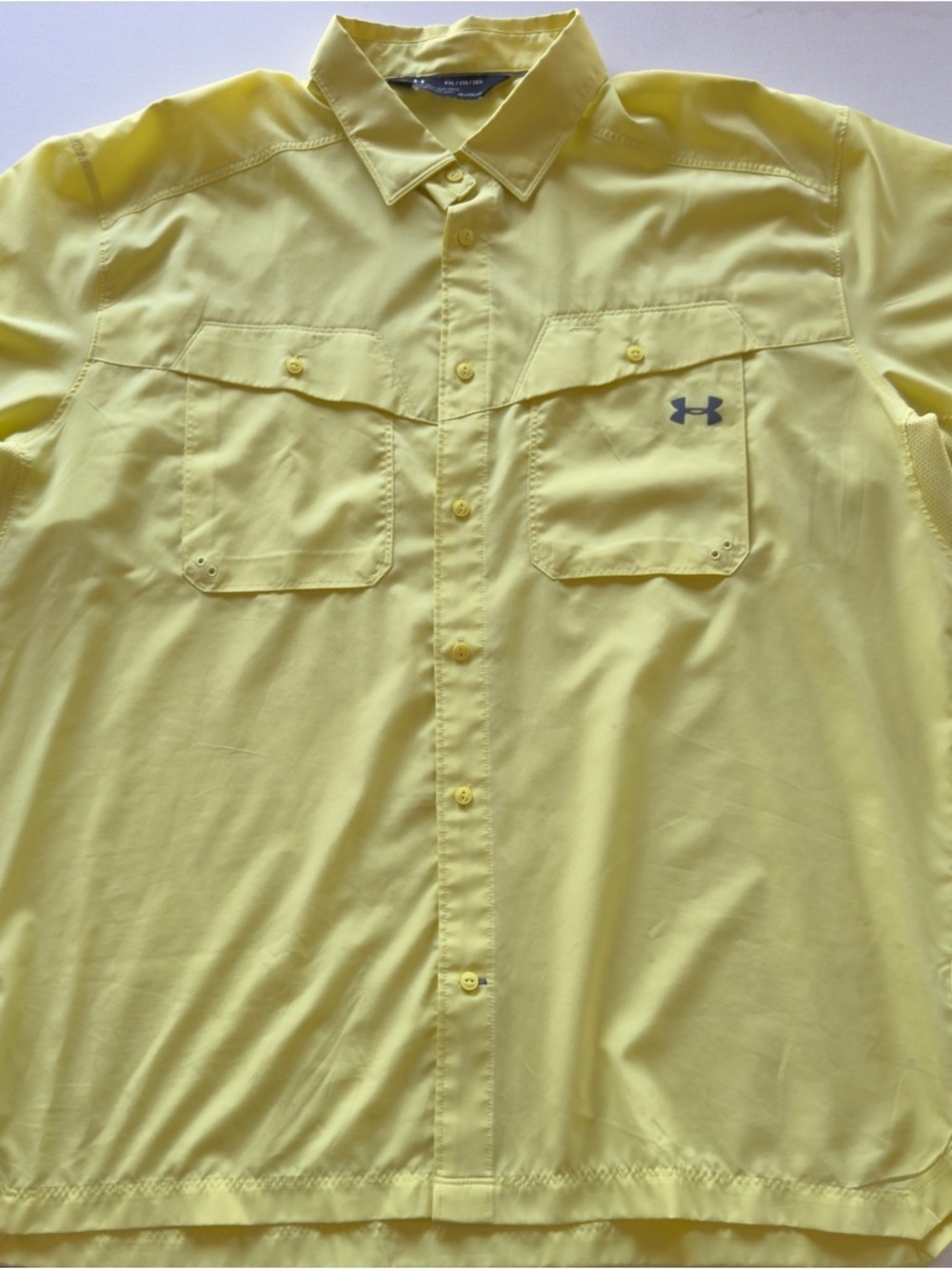 EUC UNDER ARMOUR Men's UA Tide Chaser Fishing SS Shirt VENTED Yellow 2XL (KB4)